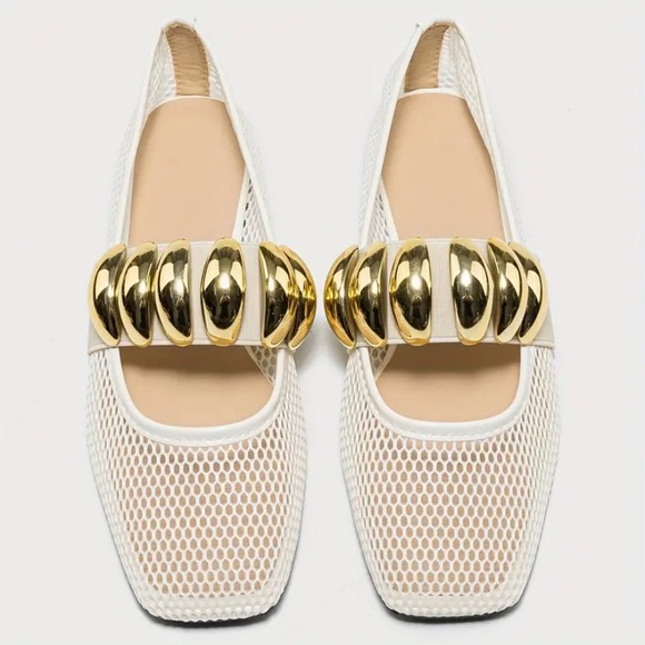 New Fishnet Mesh Ballet Flats Gold Metallic Buckle NWT White Slip On Square Toe - Picture 6 of 8